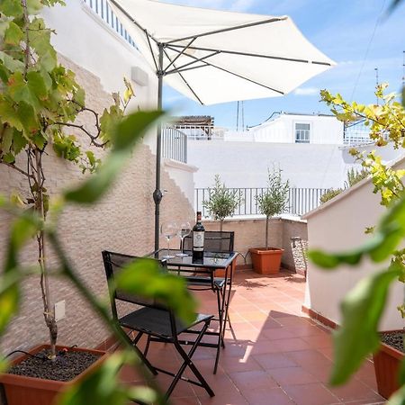 Wineart House, Terracielo Indipendente Nel Centro Di Monopoli Apartment Exterior photo