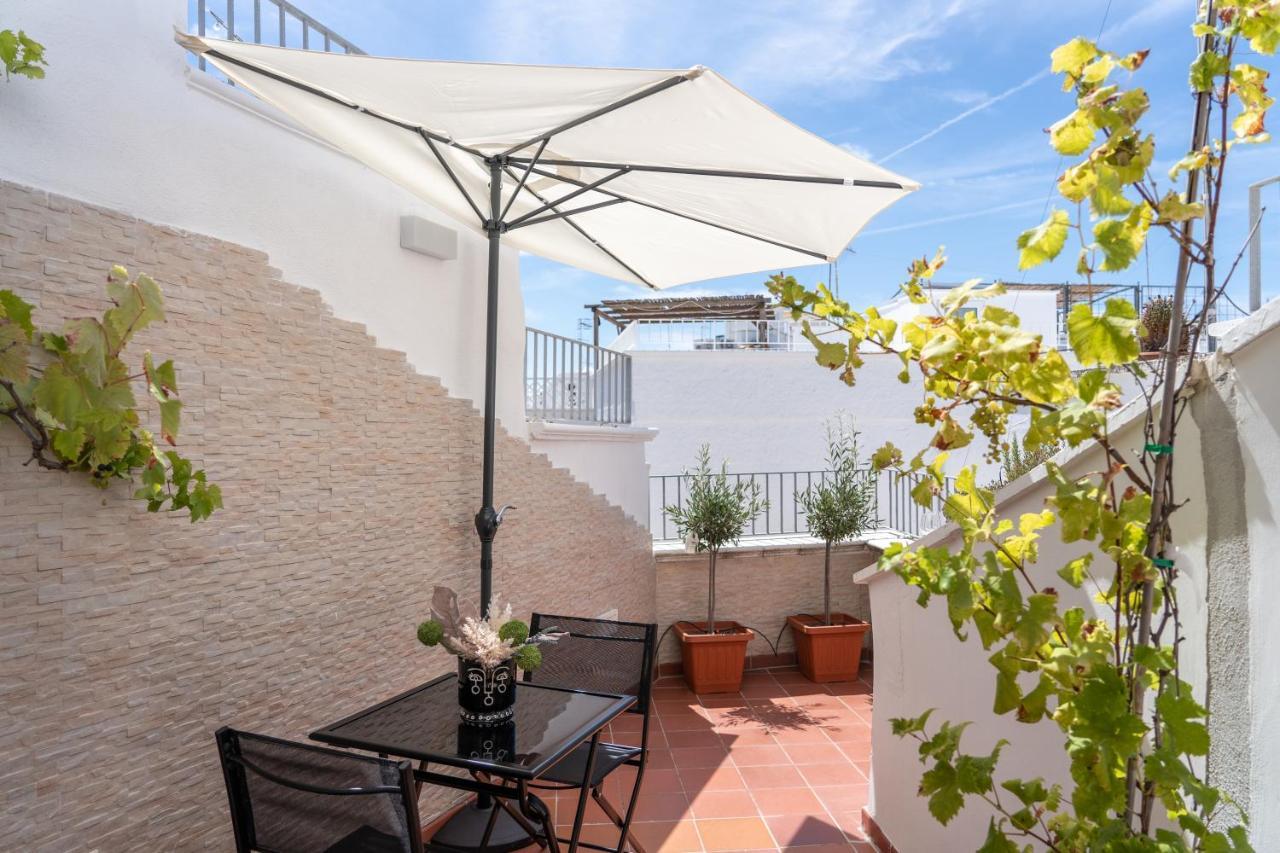 Wineart House, Terracielo Indipendente Nel Centro Di Monopoli Apartment Exterior photo
